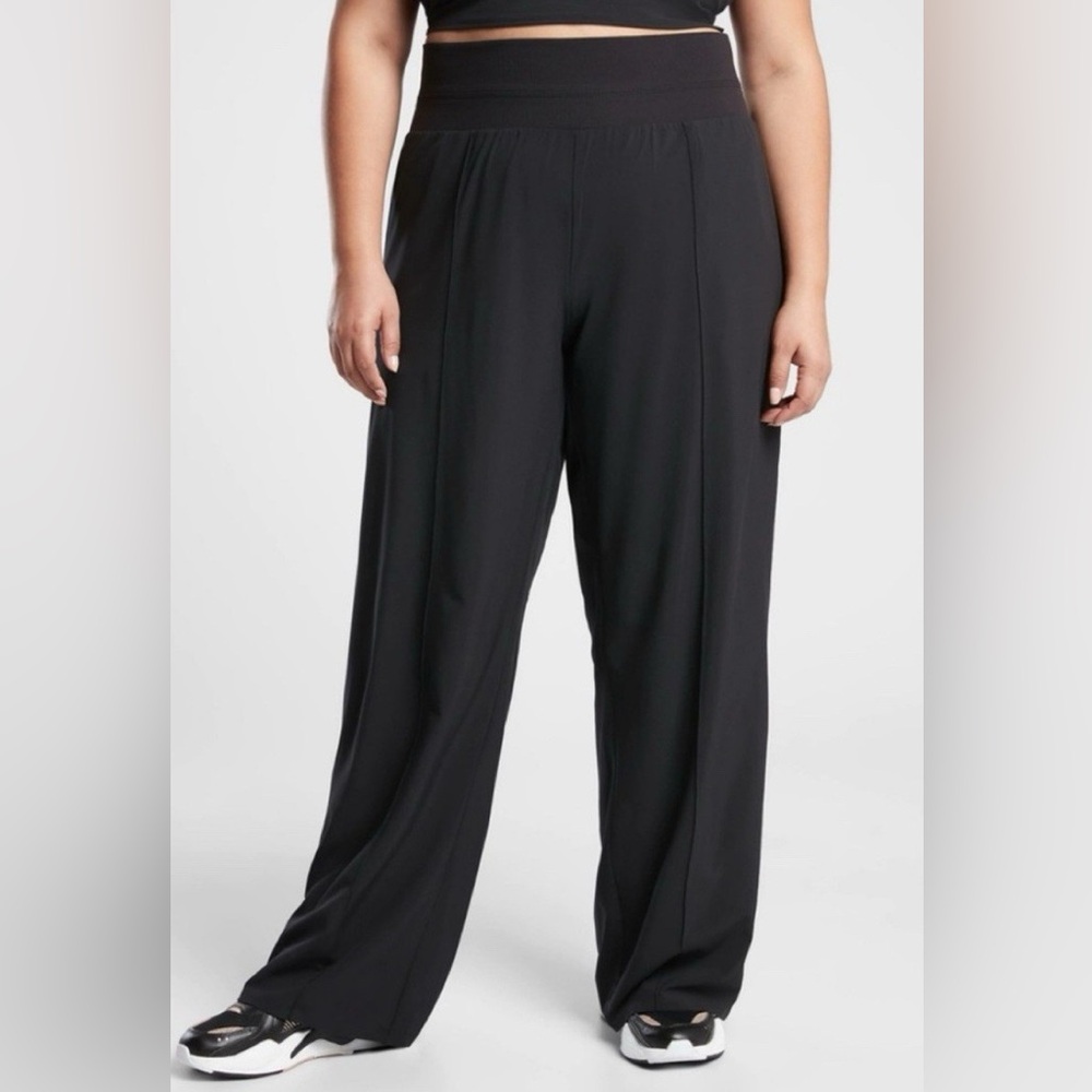 Athleta Nolita Black Wrinkle Resistant Wide Leg Women's Highrise Pull-on Pants